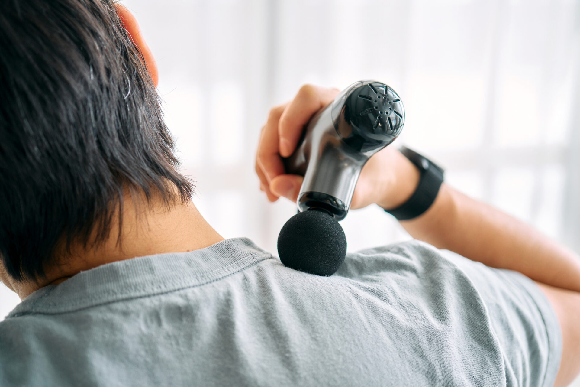 Massage gun use on/around the eyes risks major retinal injury, doctors warn